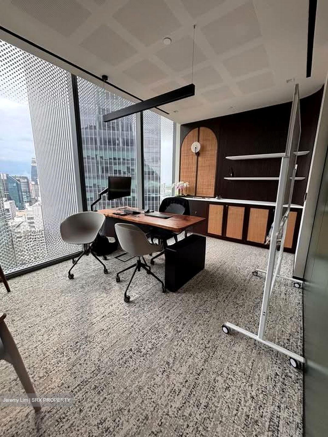 One Raffles Place (D1), Office #556553781